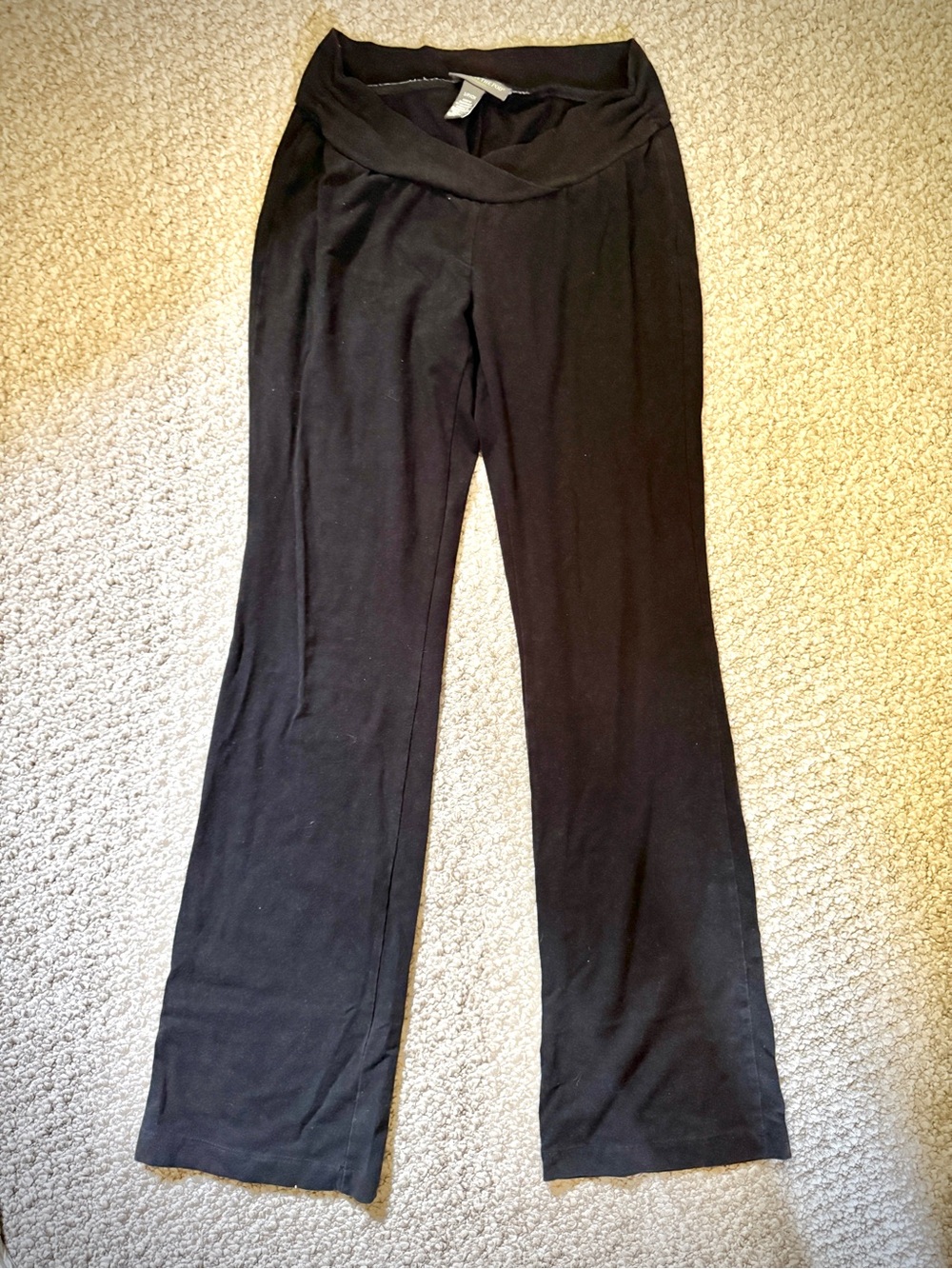 A Pea in the Pod maternity leggings